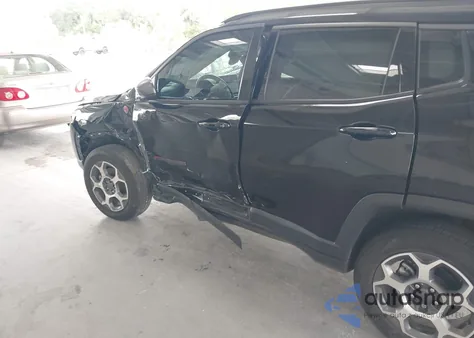 2022 Jeep Compass Trailhawk 4X4 from USA, damaged, VIN 3C4NJDDB5NT164201